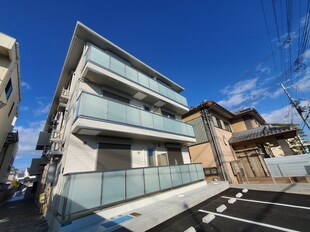 エムライズ大蔵中町の物件外観写真